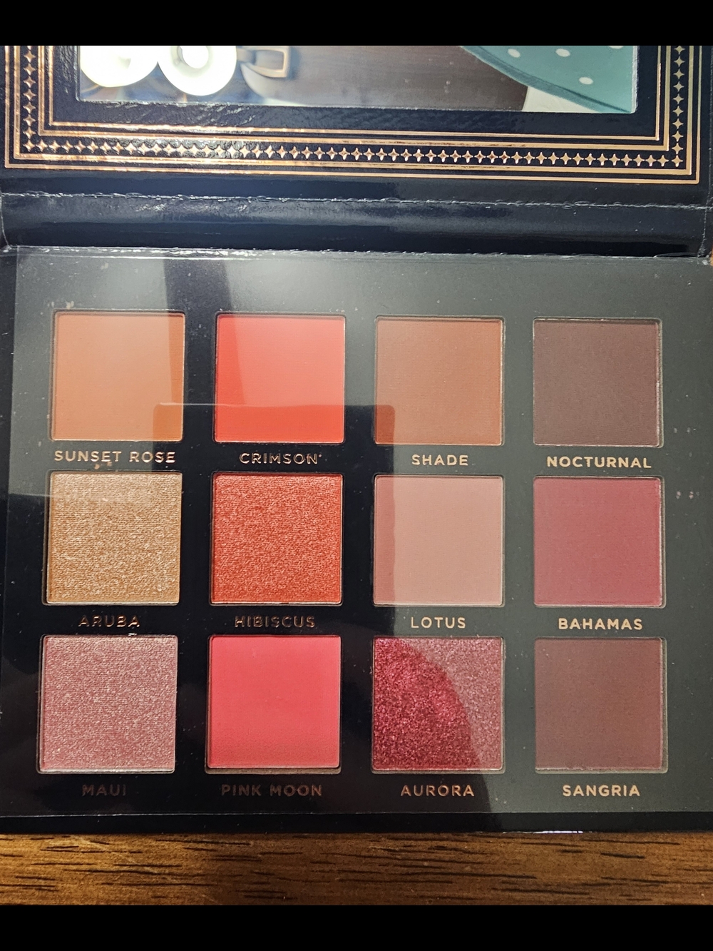 Ace Beaute Scarlet Dusk Eyeshadow Palette